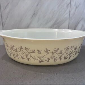 Vintage Pyrex Golden Grapes 045